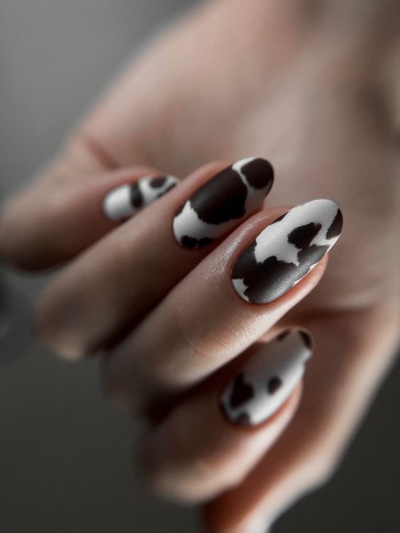 Spring Black Nails 2024 16 Ideas: Your Ultimate Style Guide